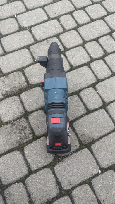 Перфоратор Bosch 36V -Li Plus