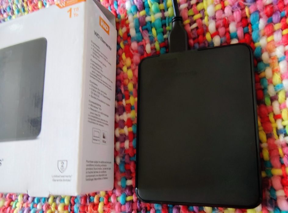 Dysk zewnętrzny 1TB nieużywany