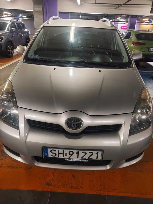 toyota corolla verso