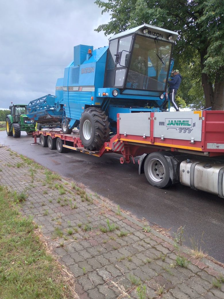 Usługi transportowe  maszyn rolniczych ubezpieczenie ładunku zapraszam