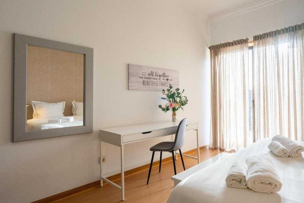 T0 Estudio Parede Linha de Cascais