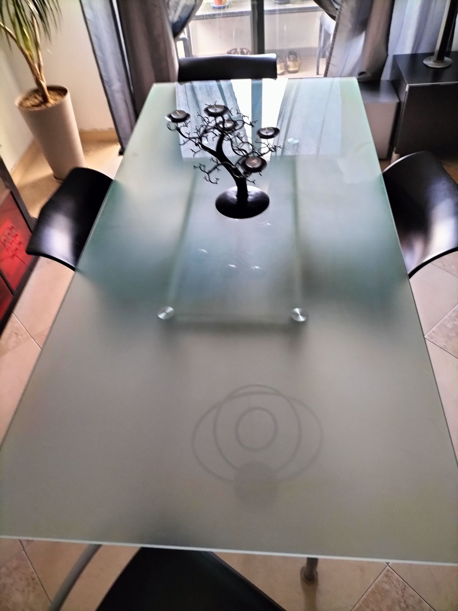 Mesa de jantar vidro fosco