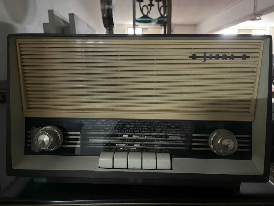 Rádios antigos - vários modelos