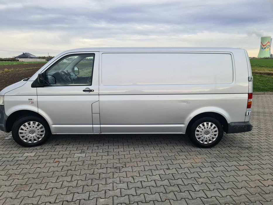 Volkswagen Transporter   T5    LONG   L1H1 Silverline