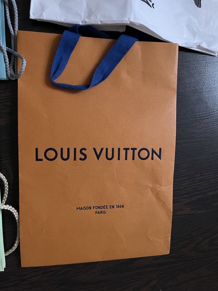 Пакети оригінал Louis Vuitton, Tiffany, Puma Select , Brocard ніша