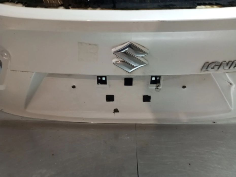 Porta / tampa da mala SUZUKI Ignis III (MF)