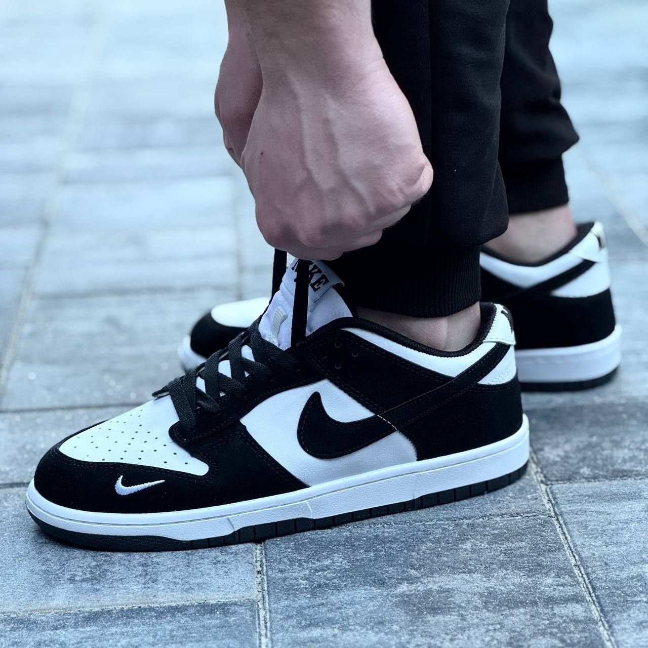 Для тих хто любе класику Кросівки чоловічі найк Nike Air Force  0732