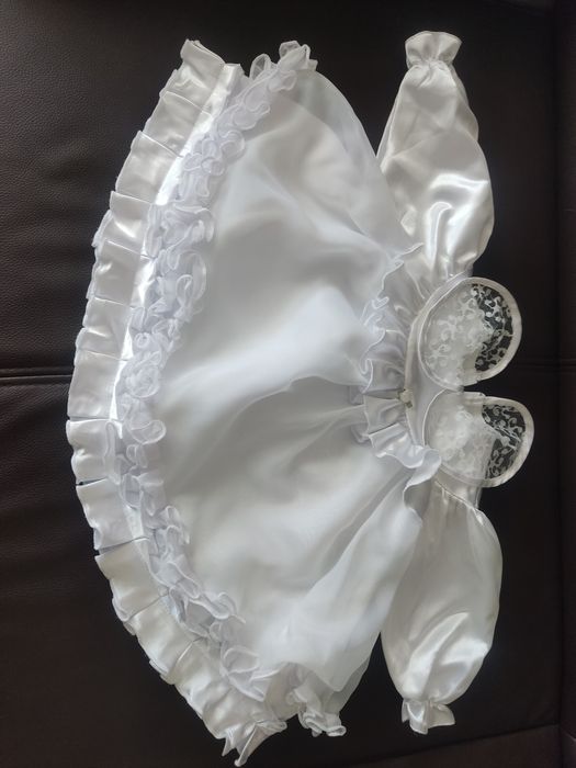 Ubranko do chrztu dla dziewczynki