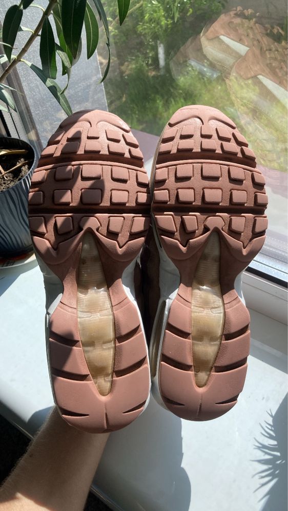 Кросівки Nike Air Max 95 Peach