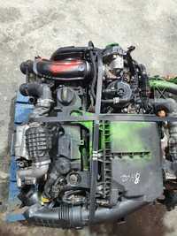 Motor peugeot 208 8h02