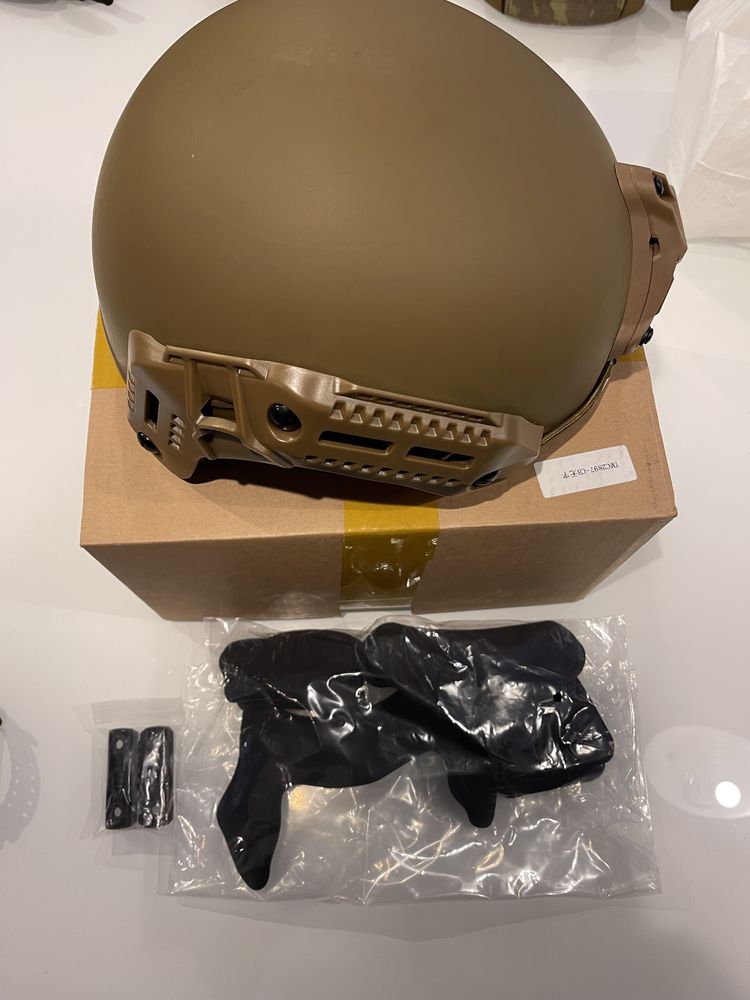 Tactical Helmet airsoft replica