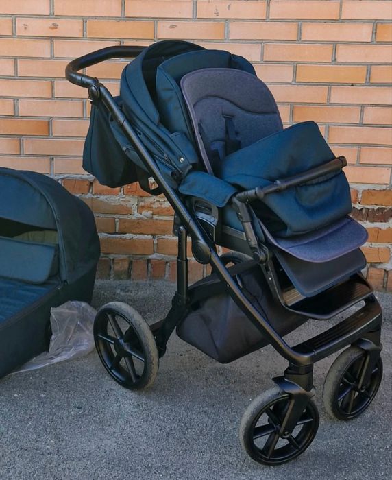 Коляска 2 в 1 Roan Bass Next Emerald mood