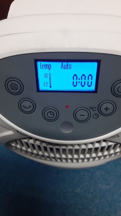 2 aquecedores ventiladores a funcionarem muito bem