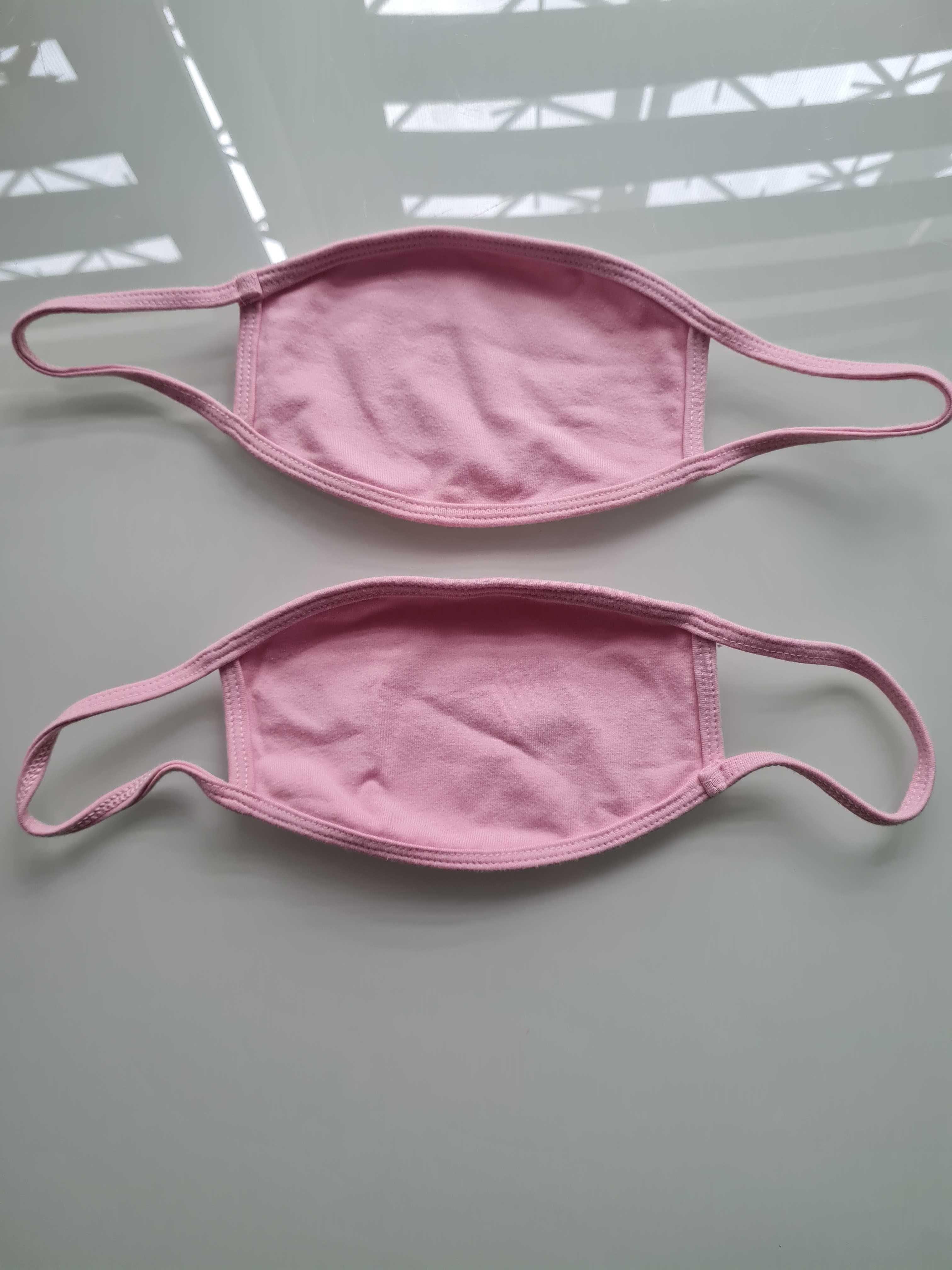Dwie różowe maseczki materiałowe sportowe