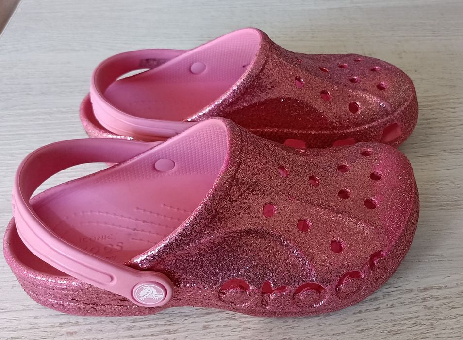 Buty Crocs dla dziewczynki