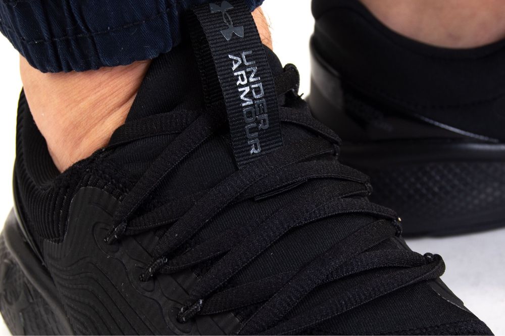Кроссовки Under Armour Charged Vantage 2. Размер 42-47,5