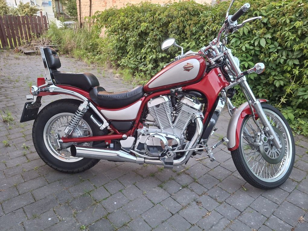 Motocykl Inteuder 800