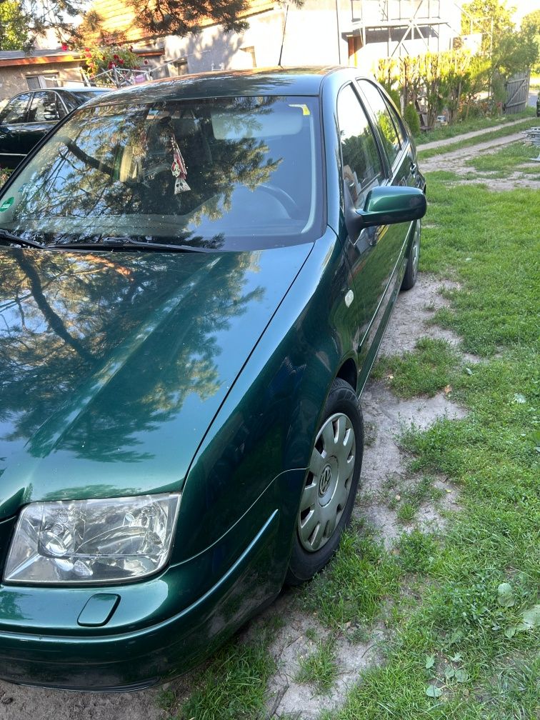 VW Bora 1.6 SR 101KM 1999r. Klima! Zarejestrowany! Opłacony!