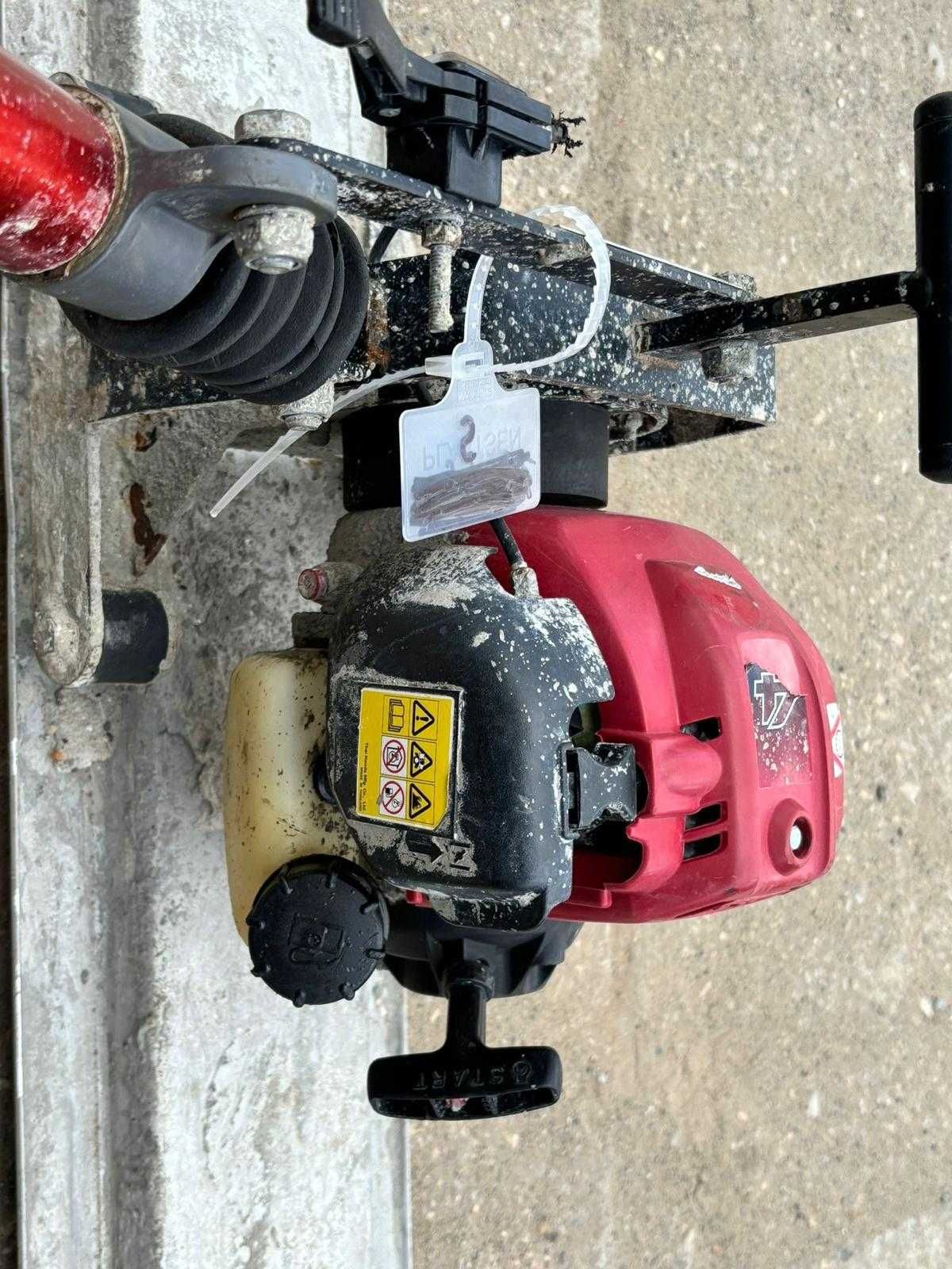 Łata wibracyjna, wibrołata Atlas Copco BV 20G