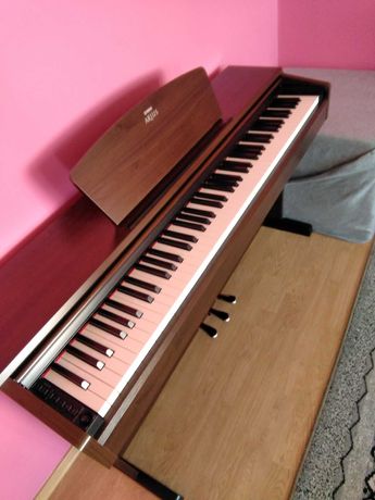 Pianino cyfrowe Yamaha Arius YDP 140