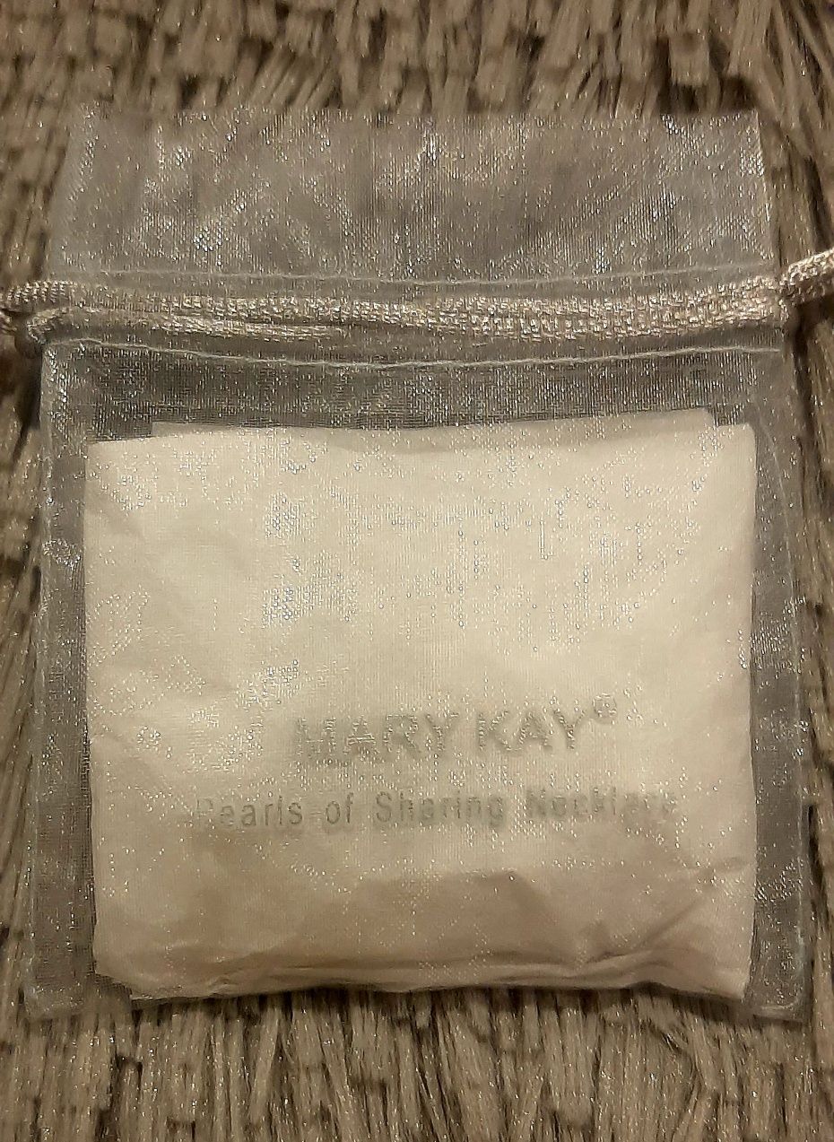 Colar de pérolas Mary Kay