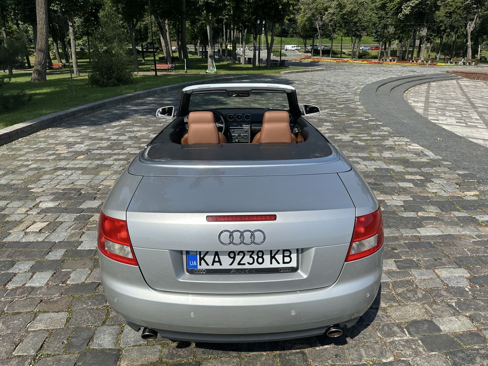Продам Audi A4 B6 Кабриолет в отличном состоянии!