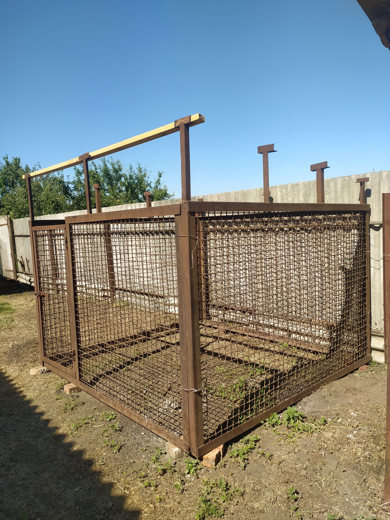 Продам вольєр для собаки