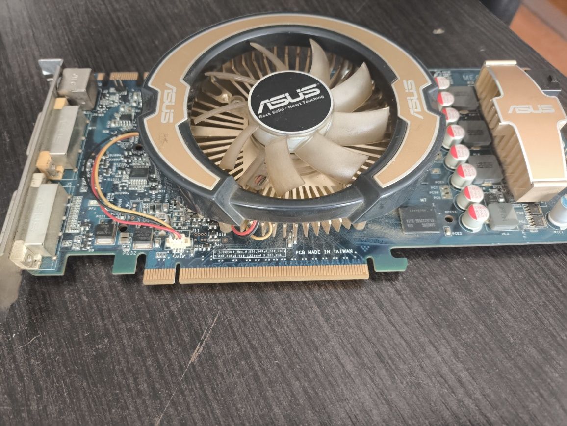 9800GT Asus Hybrid Power 512 MB DDR3