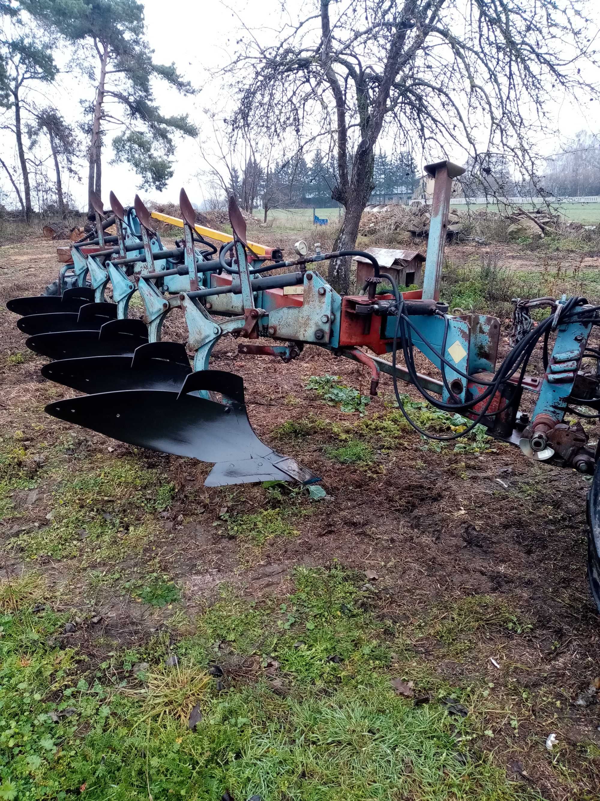 Pług Overum Półzawieszany Vario Non Stop 5 skibowy
