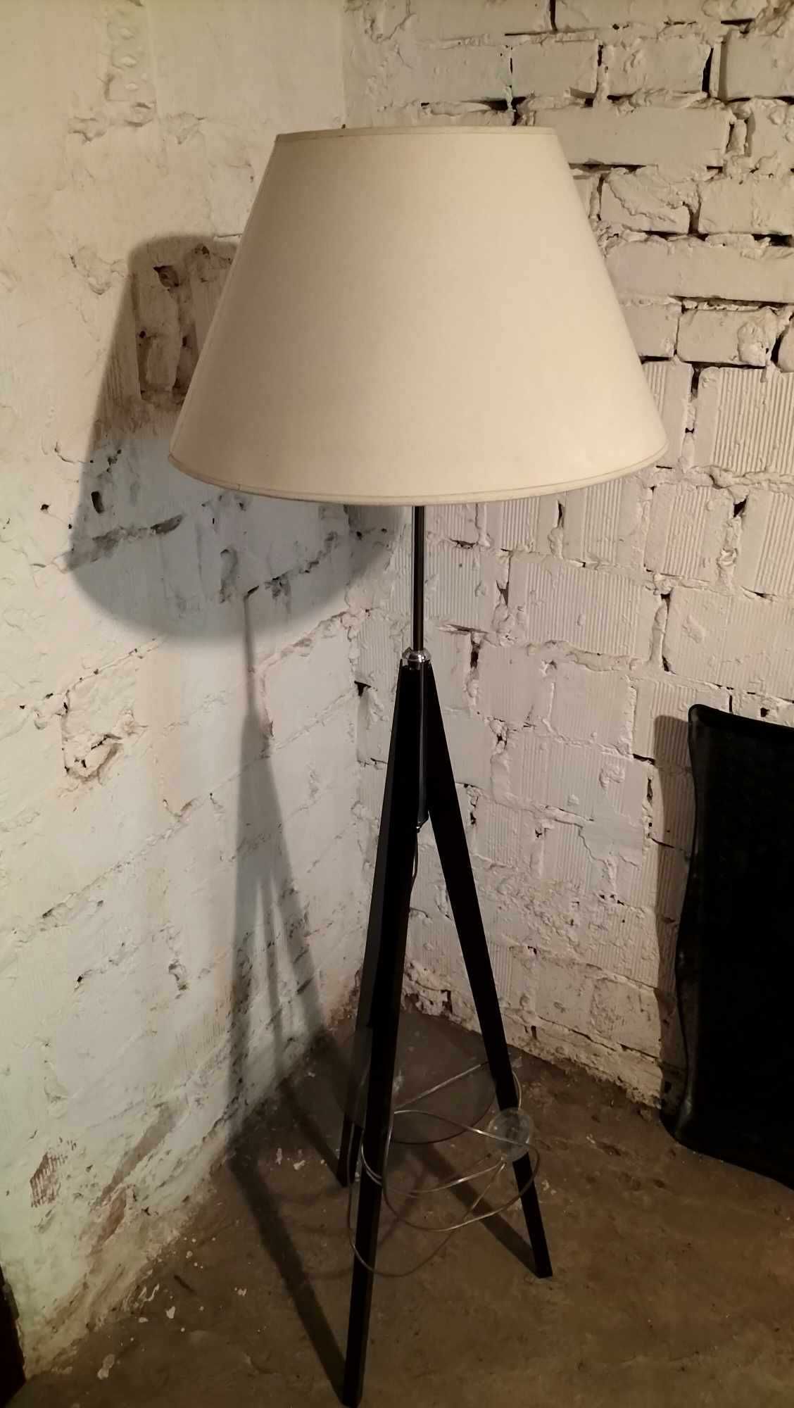 Lampa stojąca, żyrandole