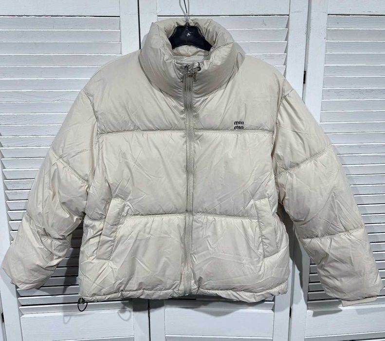 Куртка  жіноча курточка