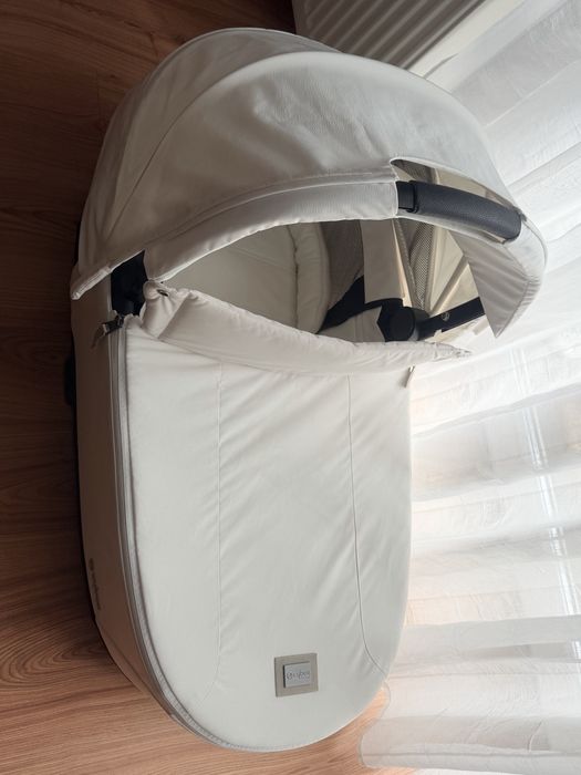 Gondola cybex priam off white