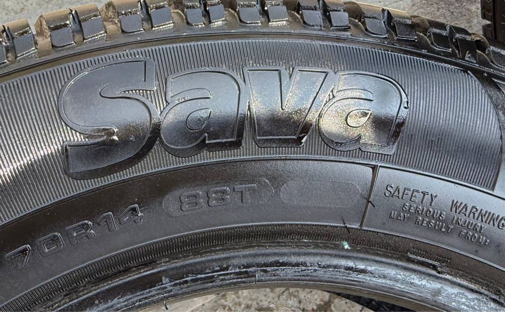Шины б у 185/70R14 SAVA adapto  зимняя