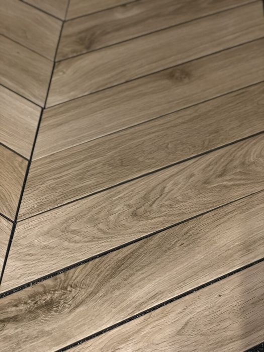 Płytki gresowe APE Chevron jodełka