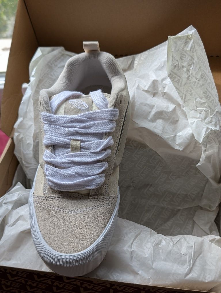 Кросівки Vans Knu Skool