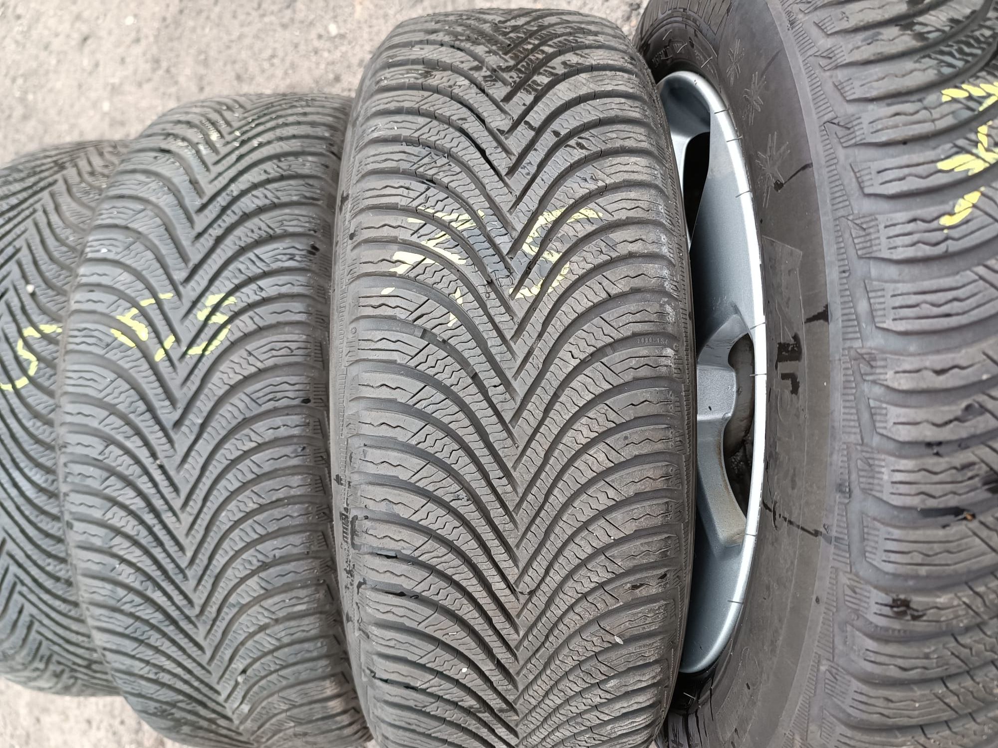 Opony zimowe 215/60/17 XL Michelin Alpin 5 bieżnik 7,5mm-6,5mm 2017rok