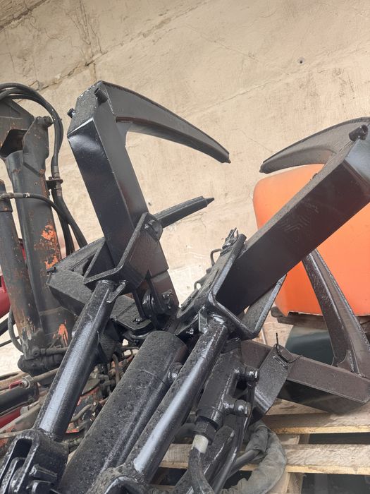 Грейфер 5-ти пелюстковий для маніпулятора