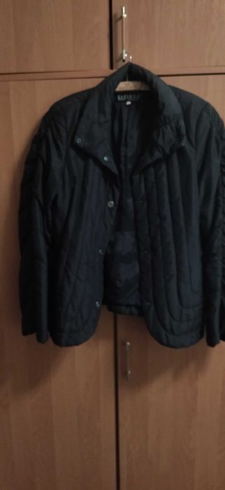 Куртка женская черная