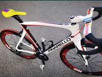 Rower Szosowy Pinarello Dogma f8, 28 cali  full karbon