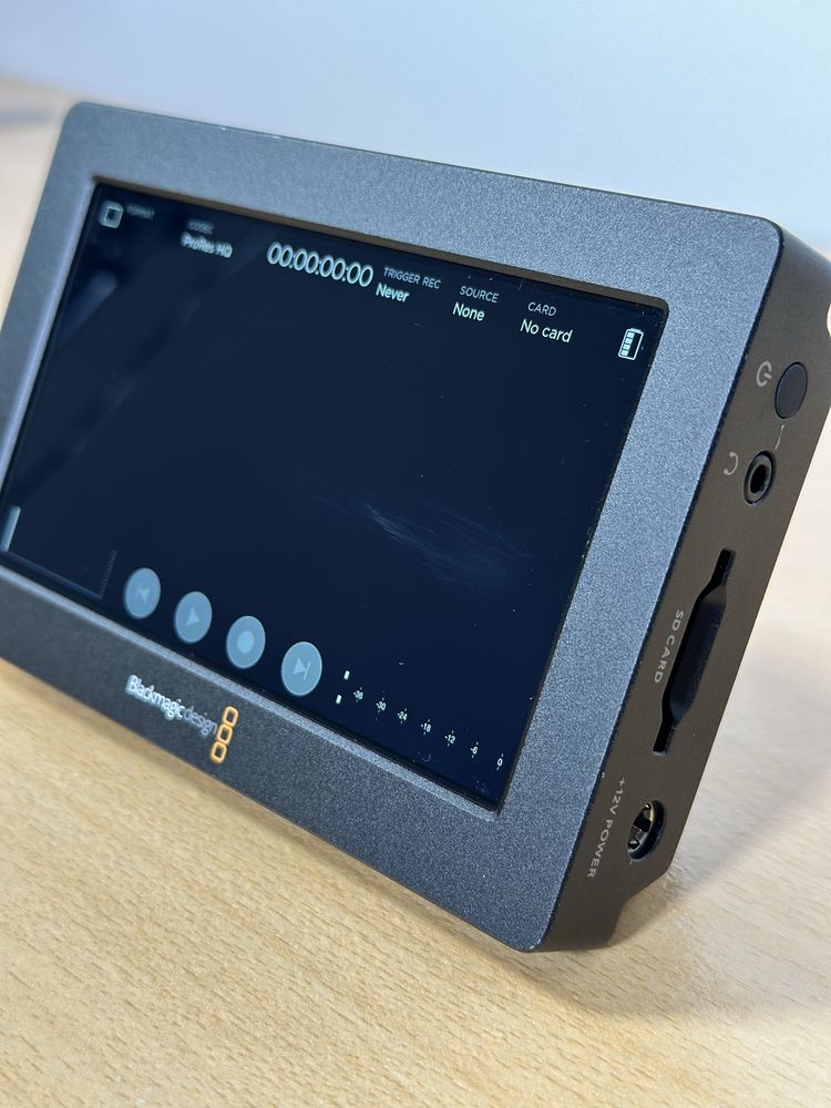 Blackmagic Design Video Assist 5" 3G | Monitor e Gravador