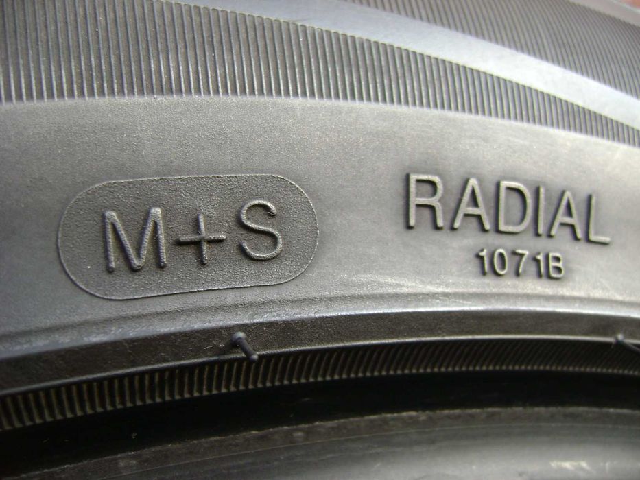 Komplet opon Wielosezon-18-rozmiar do Mocca,Qaskhai,Juke-7mm