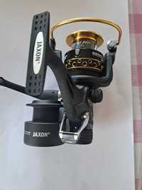 Kołowrotek Jaxon Top Carp FRXL 300