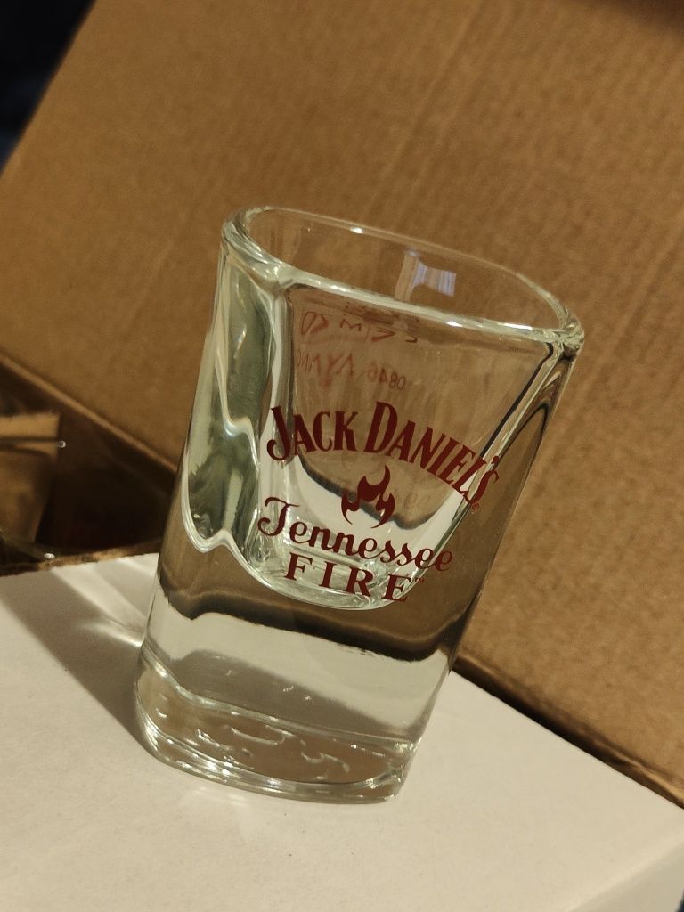 Kieliszki LUX  Jack Daniels Fire  12szt. Nowe