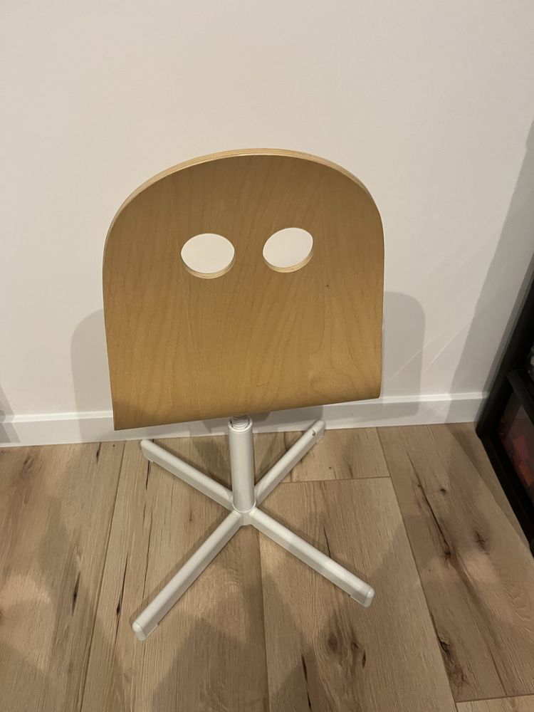 Krzesło do biurka dla dziecka Ikea