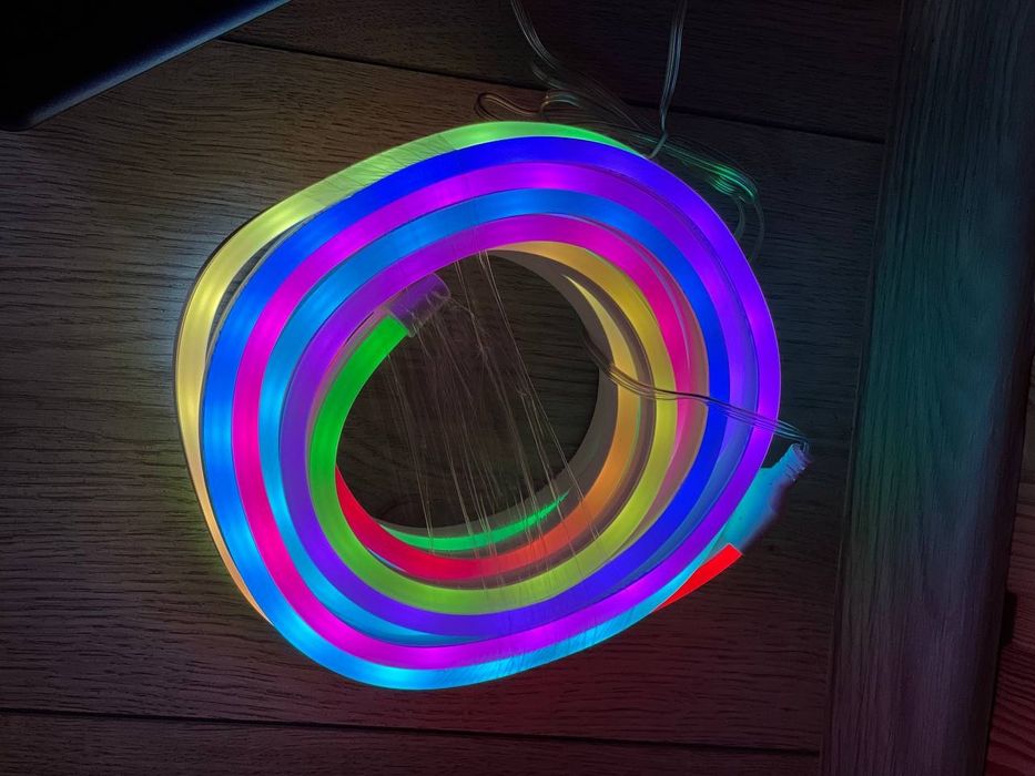 Неоновая лента RGB стрічка неонова 5м LED неон гибкая