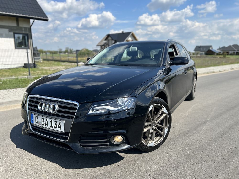 Audi a4 b8 2.0 tdi xenon led