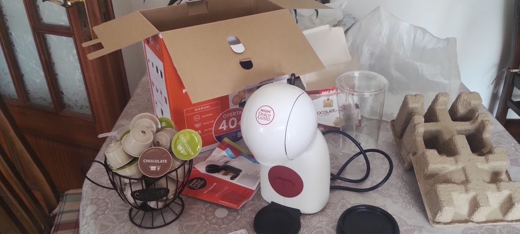 Maquina Nescafé Dolce Gusto c/ garantia