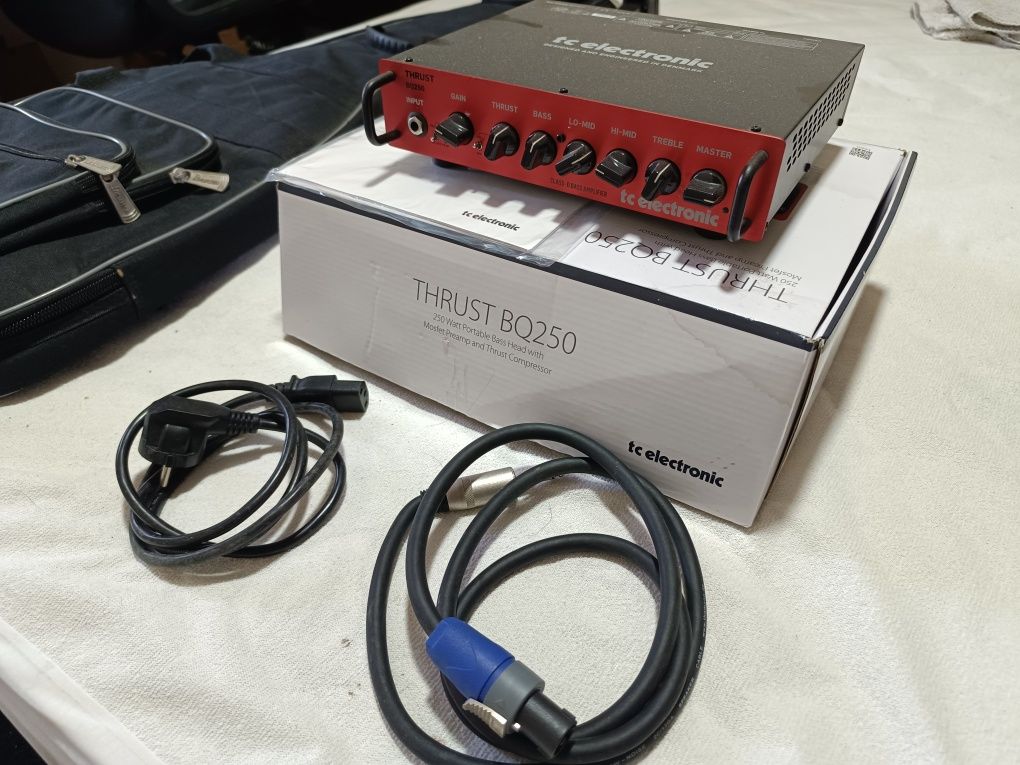 Kit completo Baixo elétrico c/amplificador e coluna