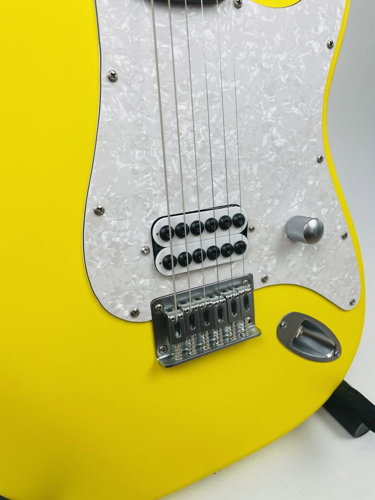 Gitara Elektryczna na wzór Tom Delonge (blink 182) Stratocaster