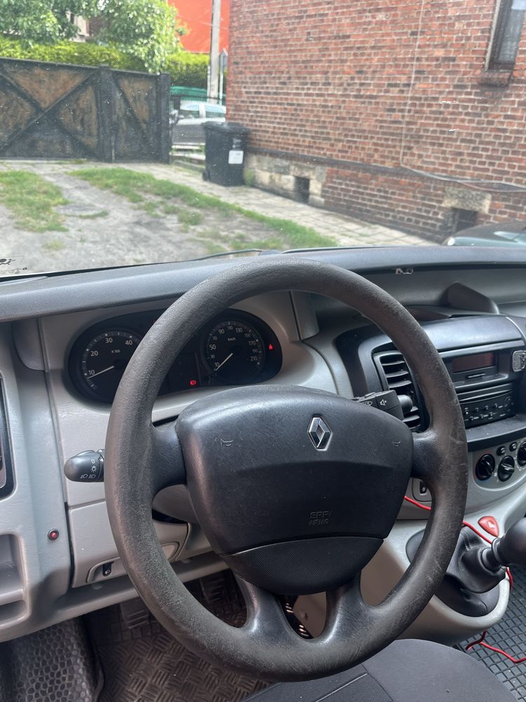 Renault Trafic chłodnia po serwisie 4 stopnie